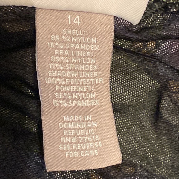 ๐VGUC 14 One Piece Croft & Barrow Plus Size Swim Suit black floral gold orange - Picture 11 of 12